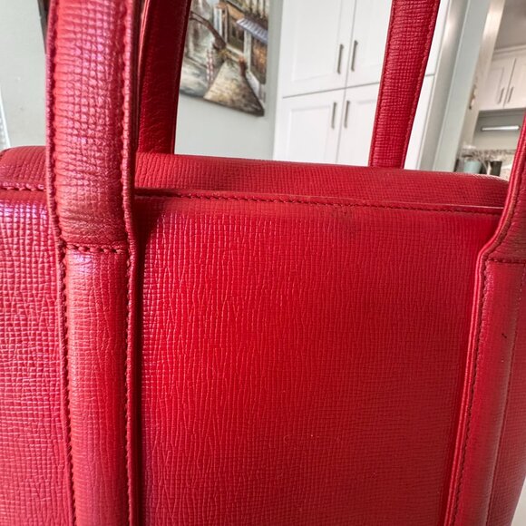 MCM München Red Pebbled Leather Small Tote Bag B9075 - Picture 12 of 16